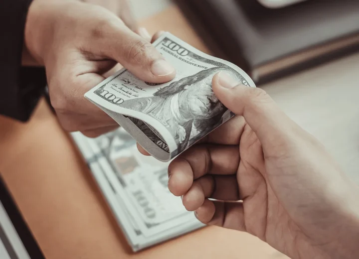 Método de cálculo y reajuste anual según la ley laboral